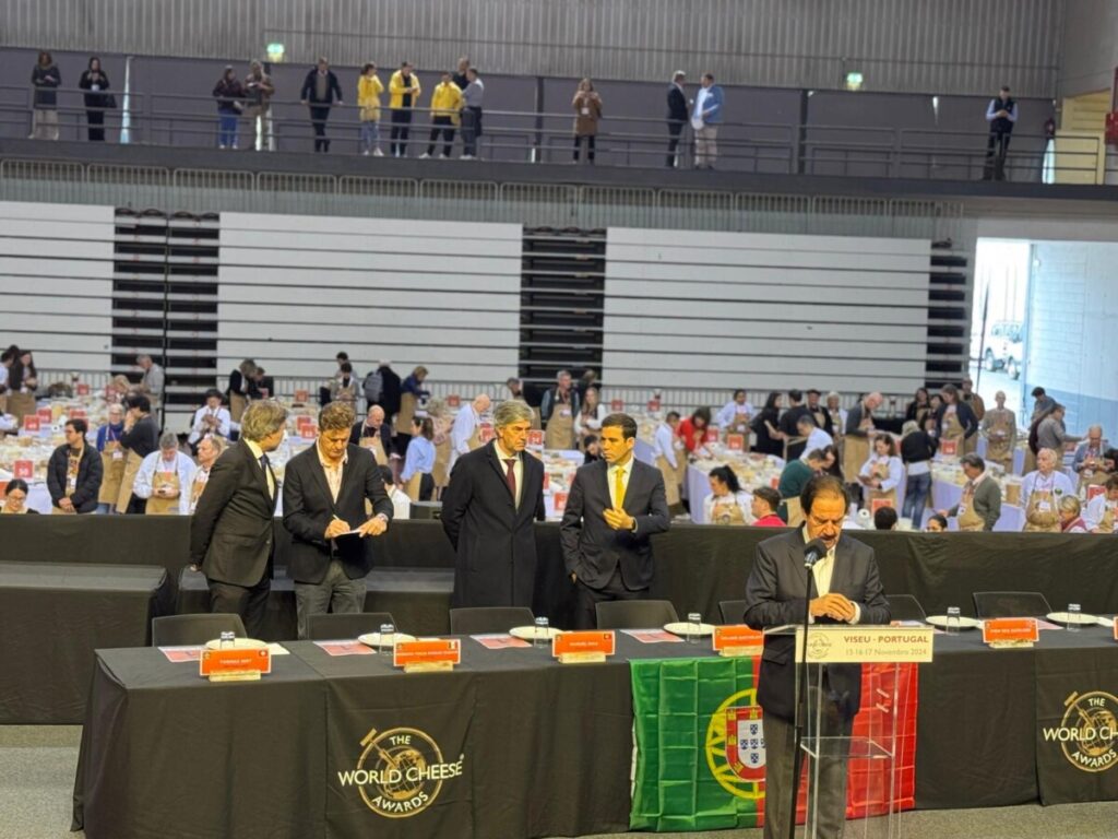  Até domingo, somos todos "afinadores" de queijo no maior concurso do mundo que decorre em Viseu