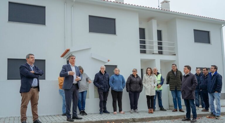 casas entregues moimenta da beira