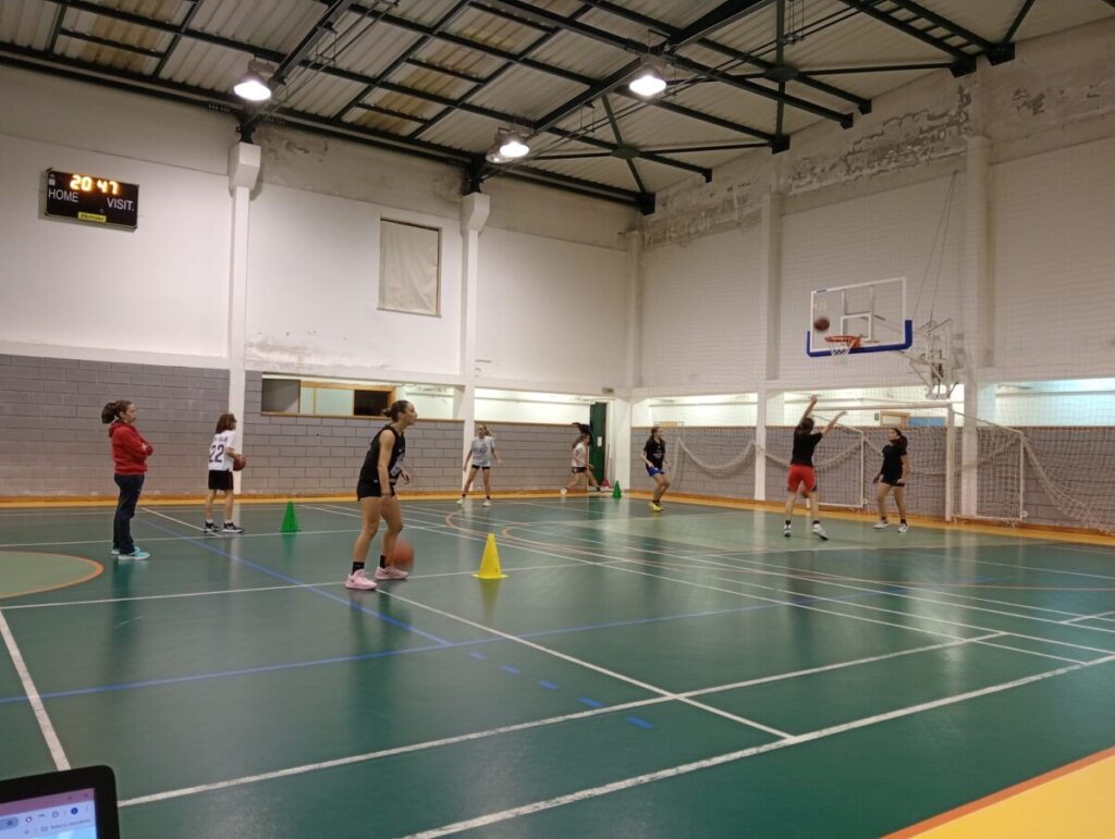  Seleções distritais de Basquetebol de Viseu com treinos de Natal