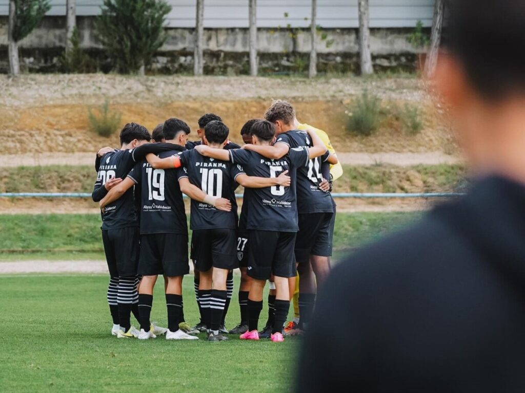  Académico de Viseu empata e deixa por um fio a luta pelo título de sub-23