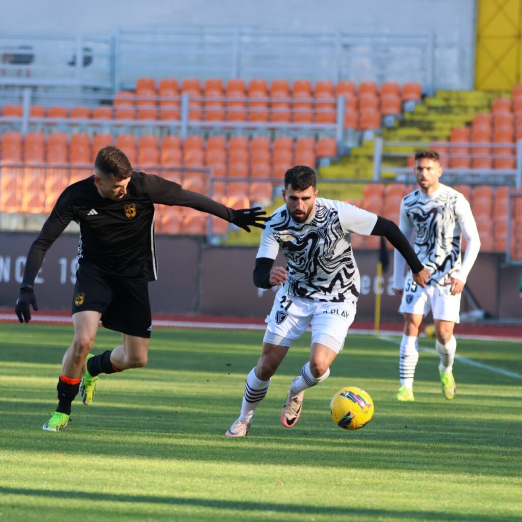  Académico de Viseu vence Lusitânia de Lourosa em jogo-treino