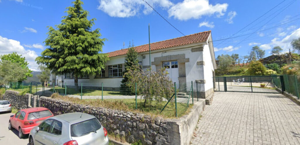  Biblioteca em escola primária vence orçamento participativo de Oliveira de Frades