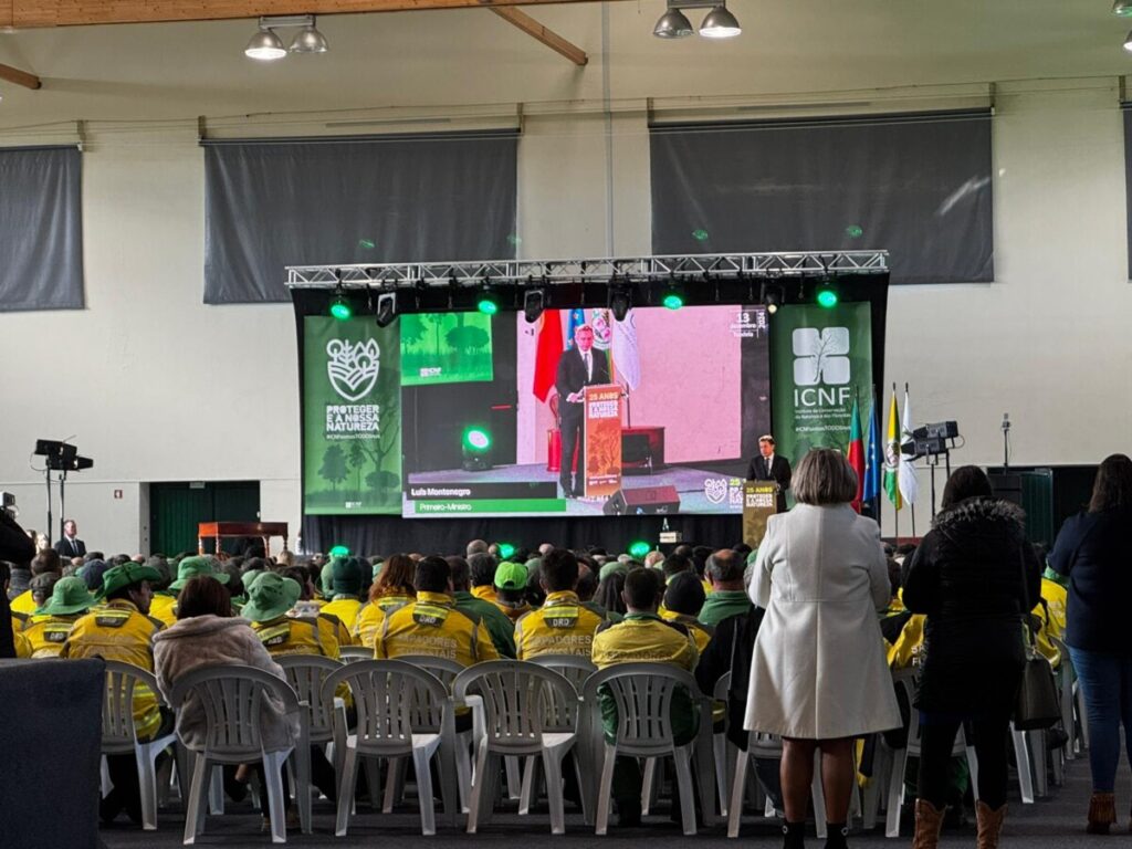  Governo está empenhado em atrair e reter sapadores florestais