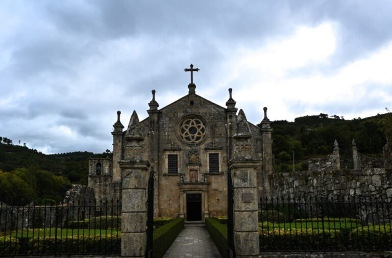 mosteiro são joão de tarouca