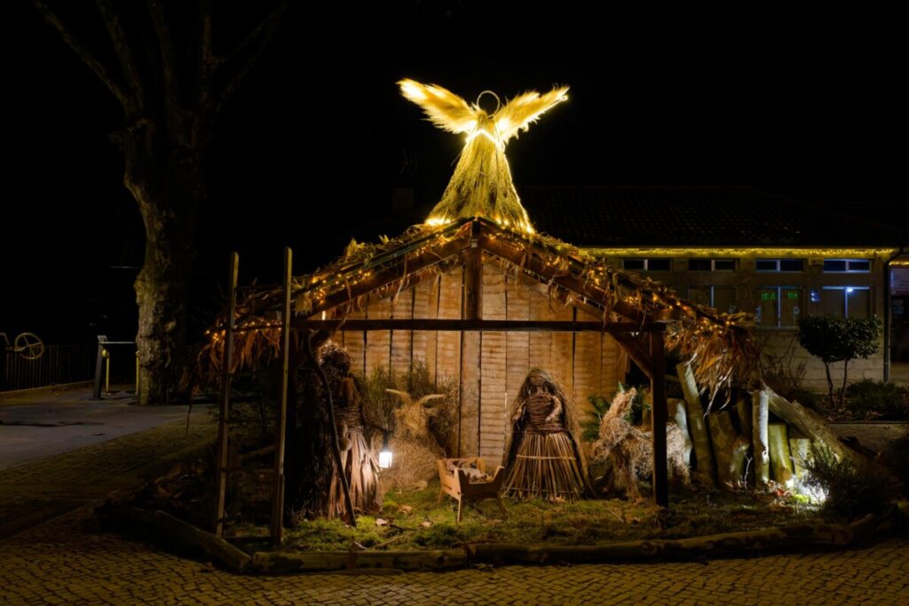 Silgueiros Presépios iluminam Natal nas freguesias de Viseu