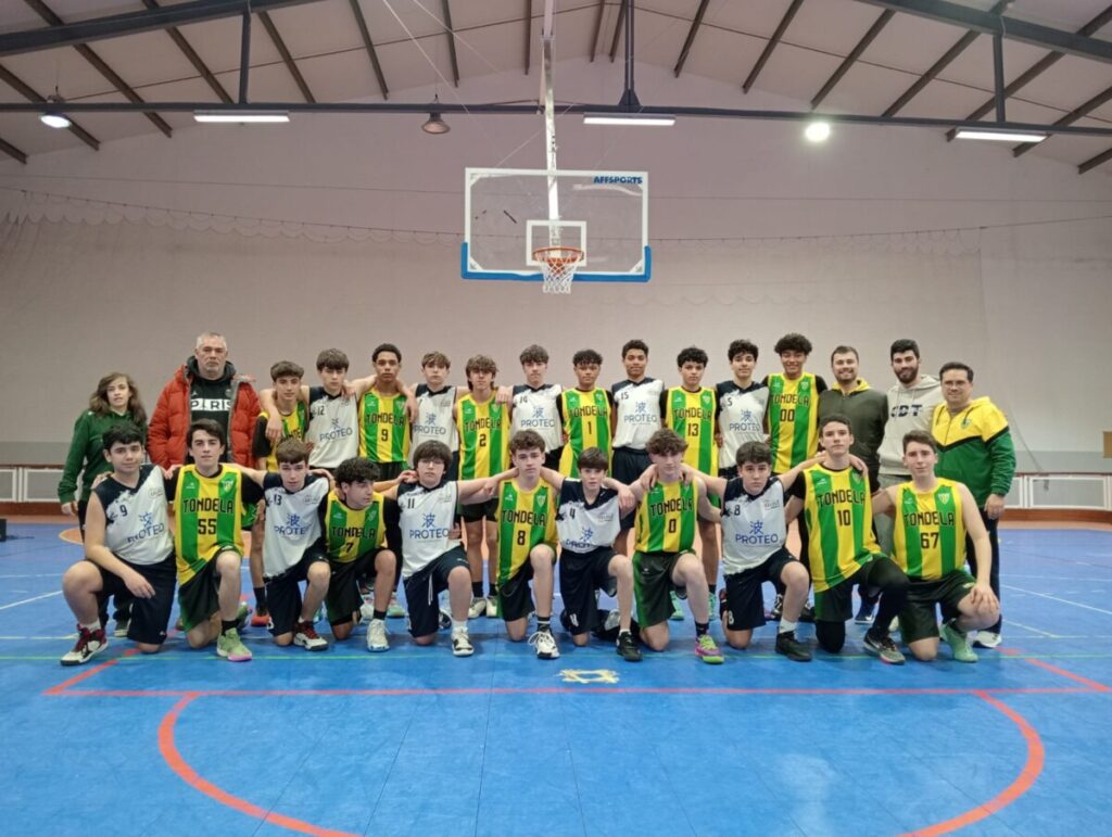  Basquetebol: Campeonatos distritais decididos em sub-16