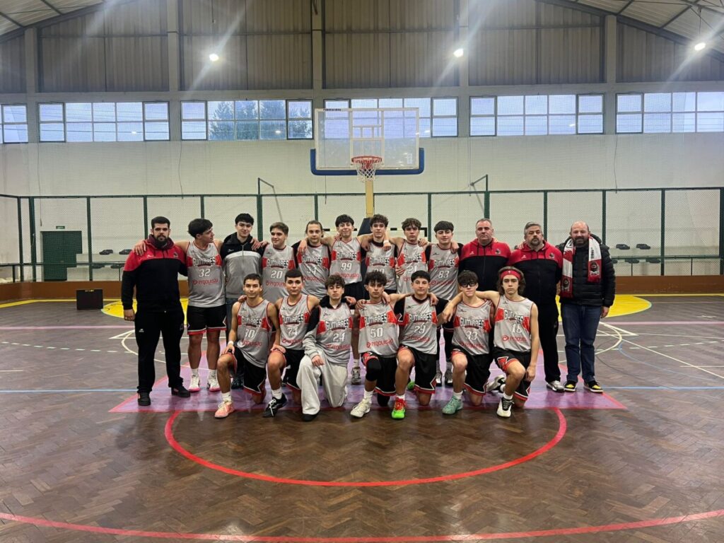  Basquetebol: Campeonatos distritais decididos em sub-16