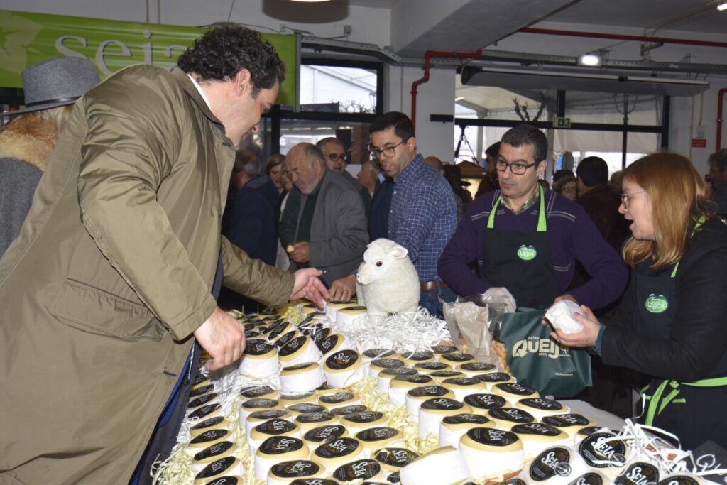  O que têm em comum o Carnaval e o queijo? A Feira de Seia