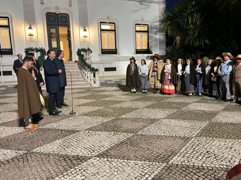  Grupo de Castro Daire cantou as Janeiras ao primeiro-ministro