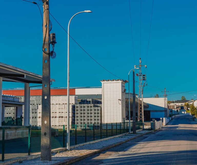 moimenta da beira rede elétrica obras