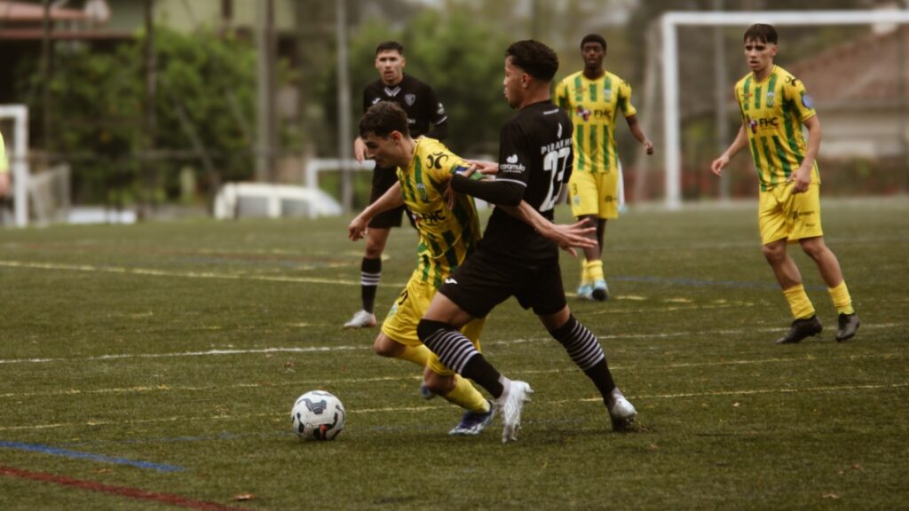 cd tondela académico viseu juniores Académico de Viseu recebe Tondela em março na luta pelo título nacional de juniores