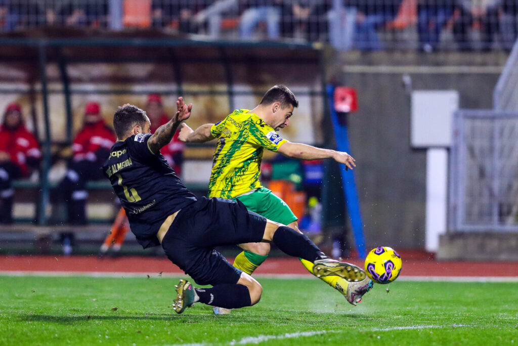 académico tondela 2023/2024 Académico de Viseu – Tondela: trânsito cortado, reforço policial e revista apertada