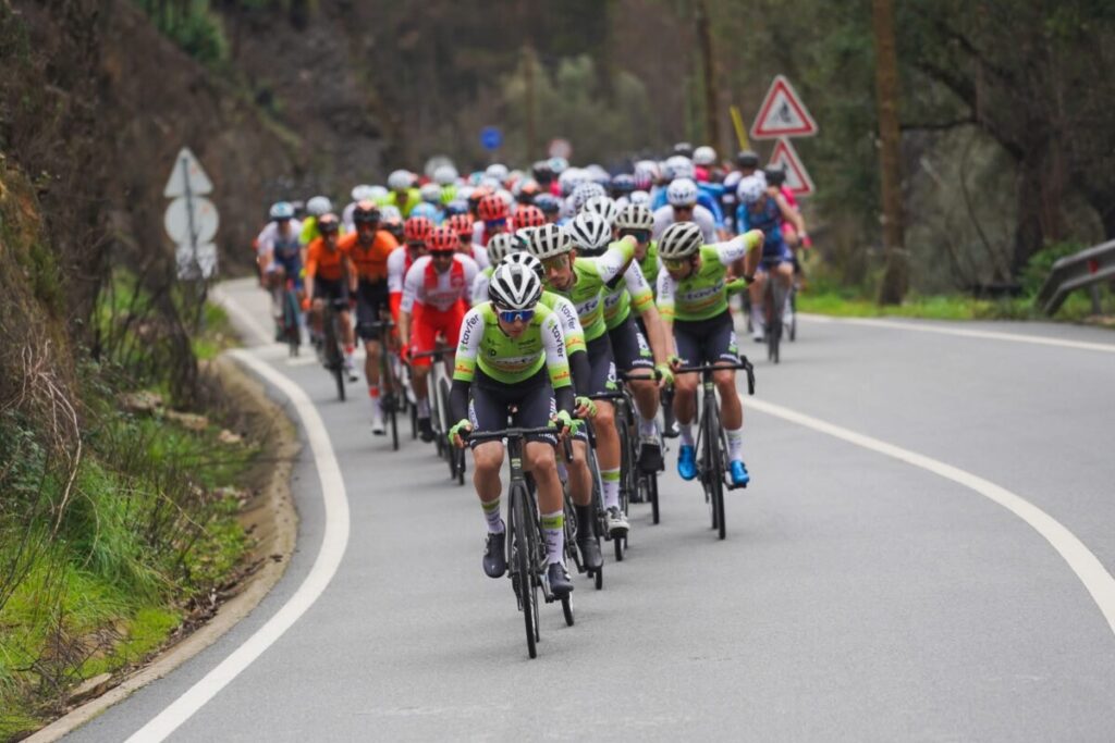  Equipa de ciclismo de Mortágua garante primeiro pódio da época