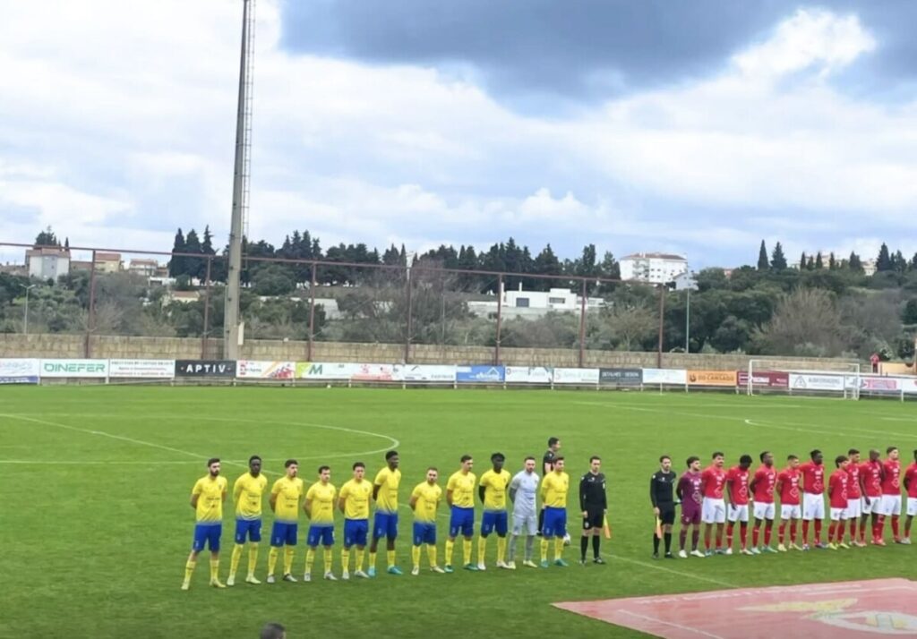  Cinfães derrota histórico, Mortágua soma um ponto