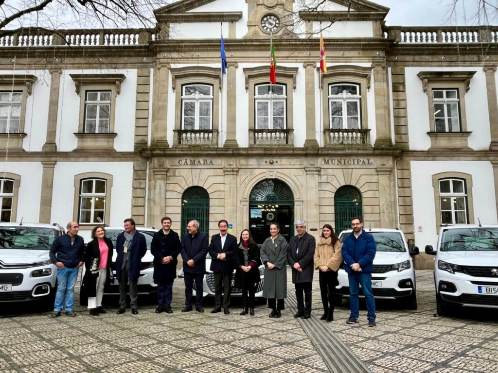  Serviços de saúde de Viseu reforçados com sete viaturas elétricas