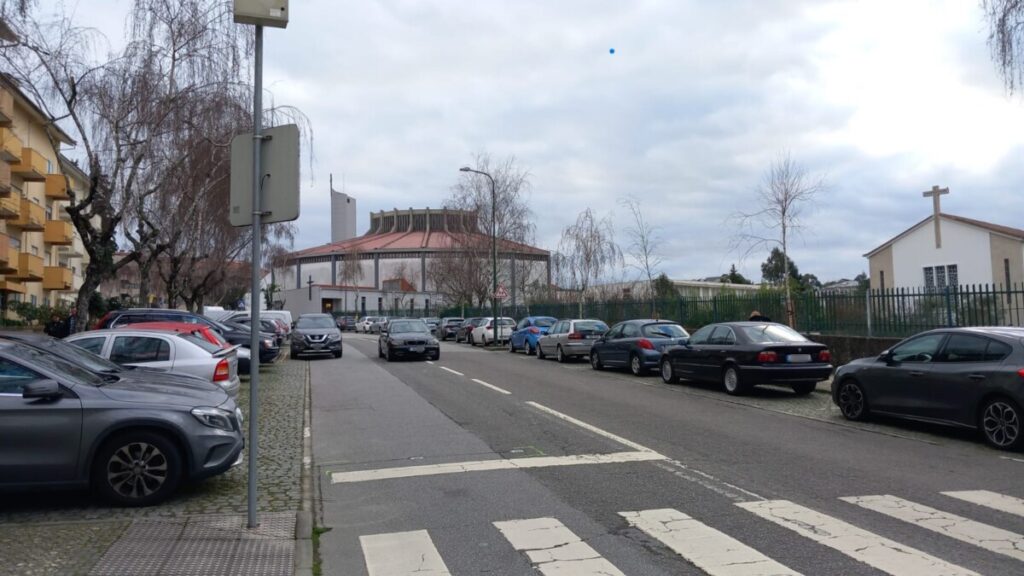  Obras em estrada entre Sapadores de Viseu e Igreja Nova condicionam trânsito