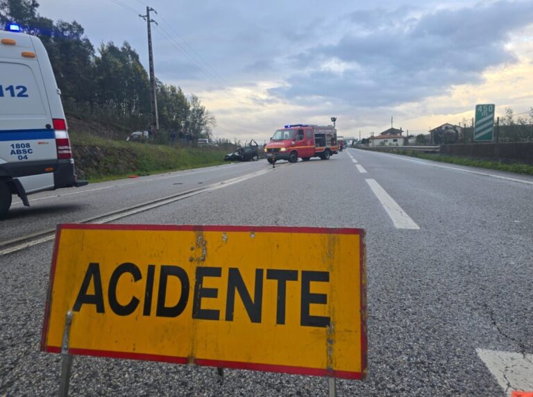 Acidente IP3 estrada Bombeiros Santa Comba Dão 2