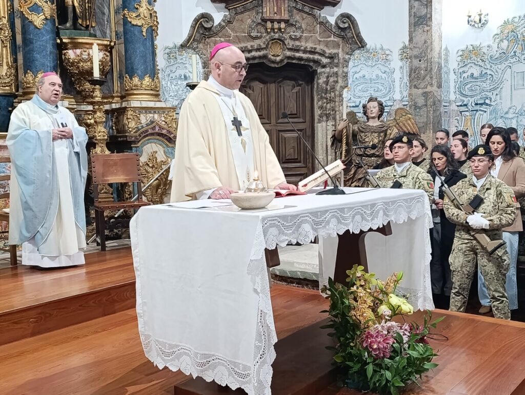  Bispo das Forças Armadas pede valorização dos militares no Dia do RI14 - Jornal do Centro