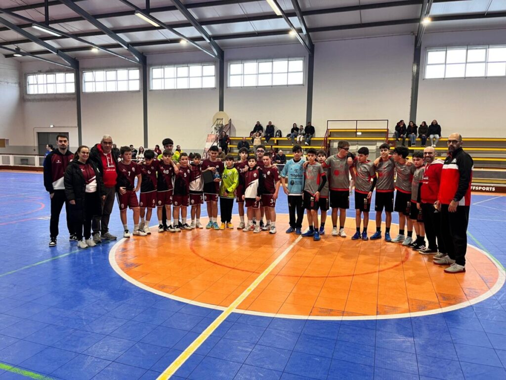  Escola de Andebol Dr. Azeredo Perdigão em Viseu organiza torneio com 200 atletas