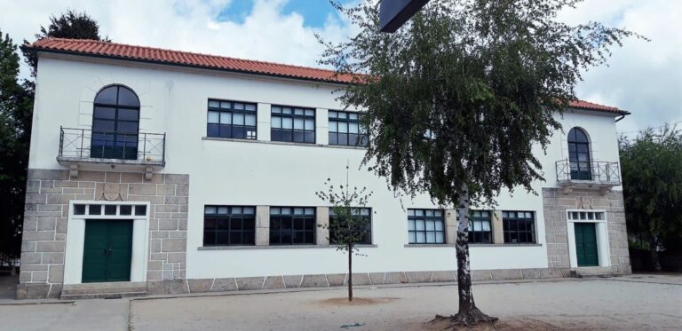 Escola básica bigas Lordosa